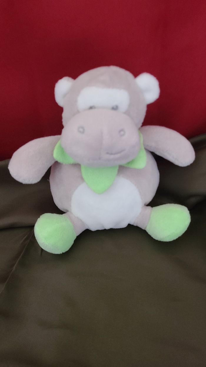 Doudou singe gris blanc vert CMP - photo numéro 3