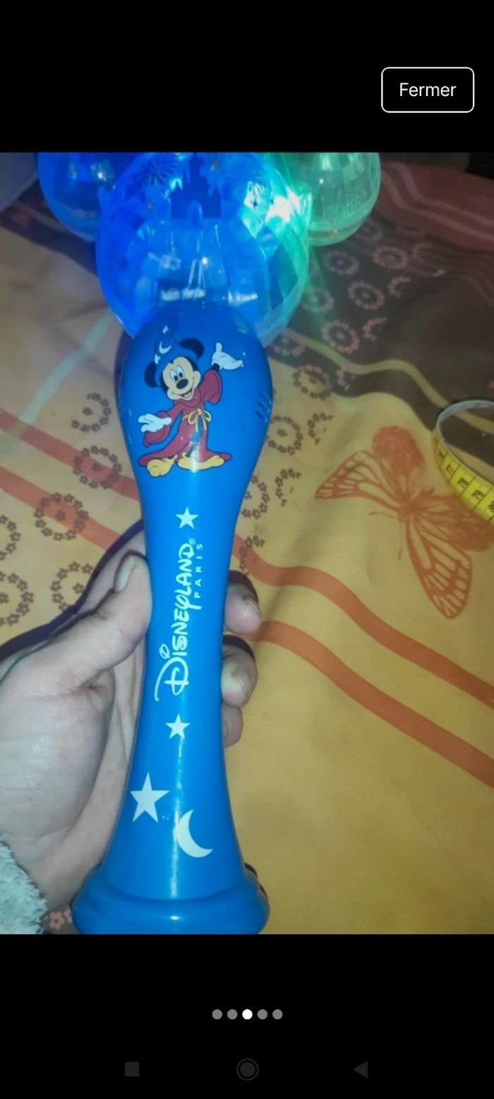 Jouet lumineux Disneyland Paris j9 - photo numéro 2