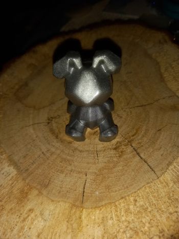 Figurine asymétrique chien résine epoxy