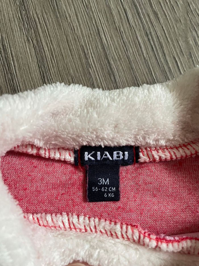 Pyjama Mère Noël Kiabi 3 mois - photo numéro 4