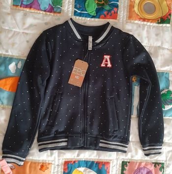 Gilet zippée fashion private company neuf