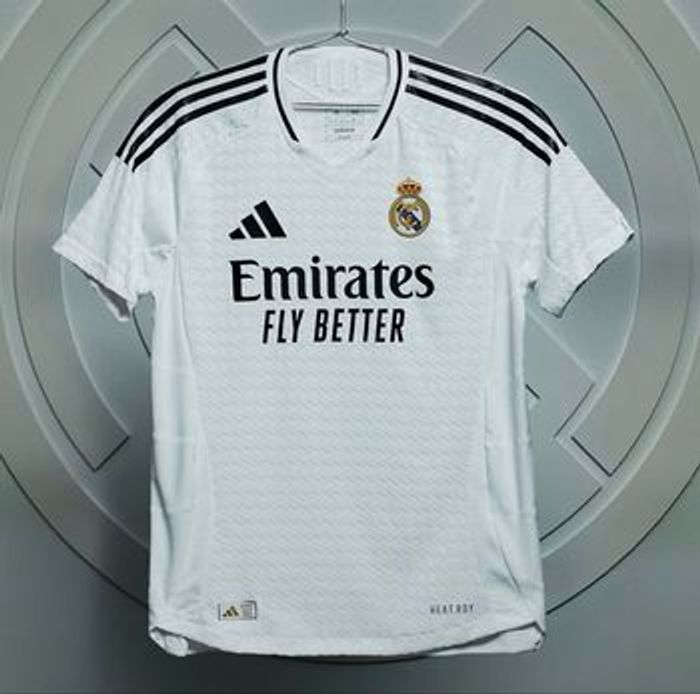 Maillot Real Madrid - photo numéro 3