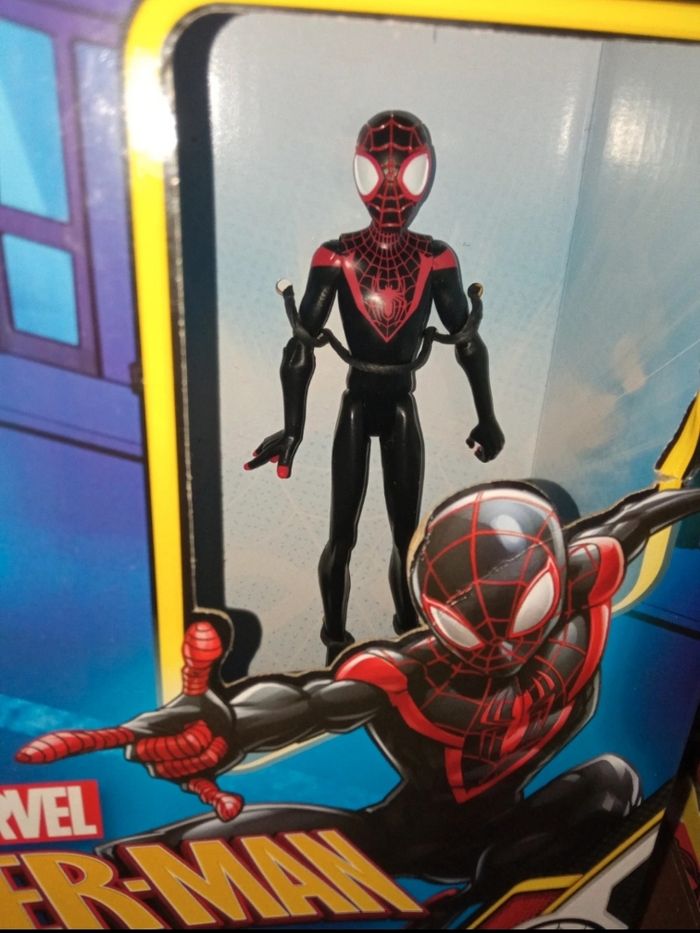 Voiture spider-mobile spiderman - photo numéro 2