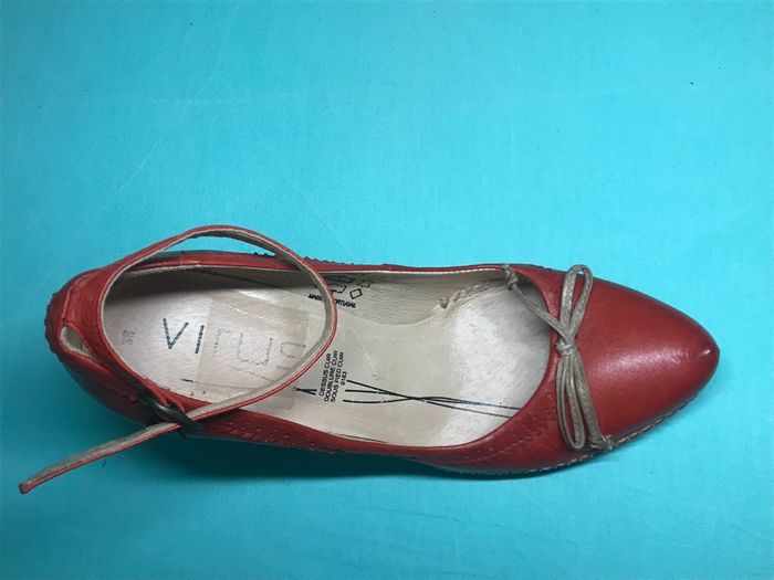 Escarpins en cuir rouge - photo numéro 2