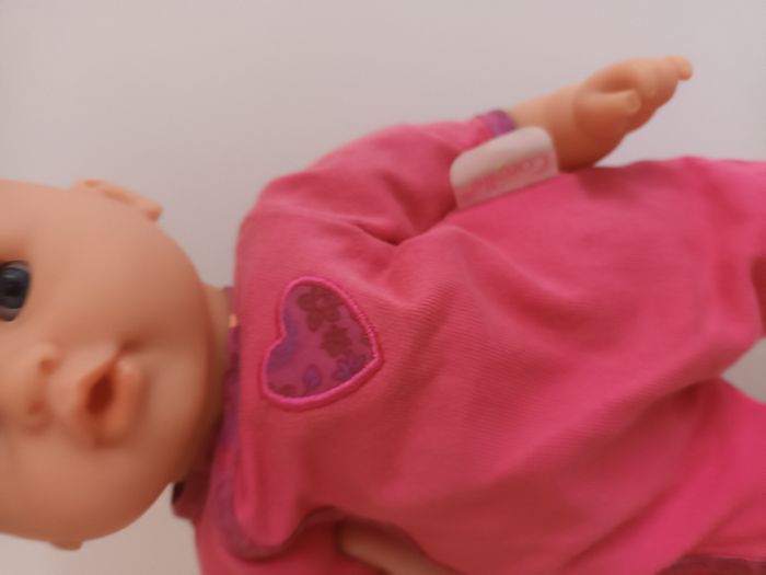 poupon bébé Corolle 20cm yeux bleu presque neuf vetement corolle aussi - photo numéro 3