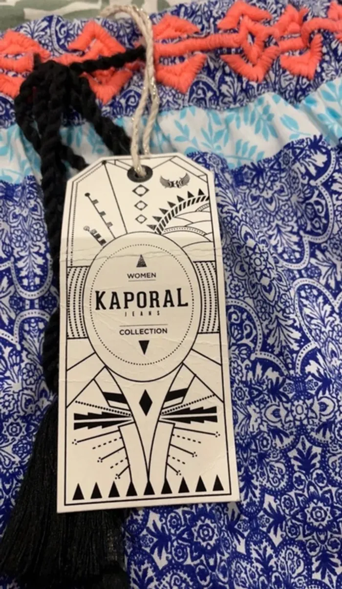 Jolie jupe coloré Kaporal taille 36-S neuve - photo numéro 8