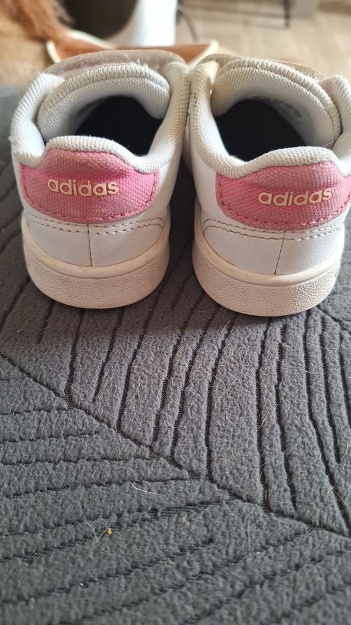 Chaussure adidas fille - photo numéro 2