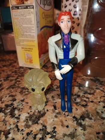 Figurines reines des neiges Hans et elsa molle