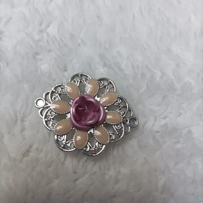 Broche fantaisie - photo numéro 4