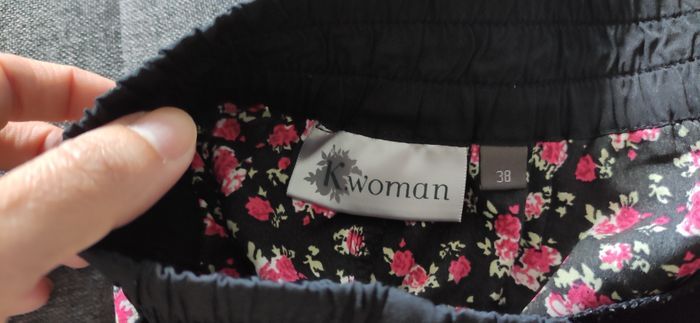 jupe short neuve - photo numéro 5