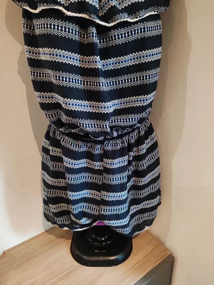 Combi short atmosphere taille 42 épaules dénudées - photo numéro 2
