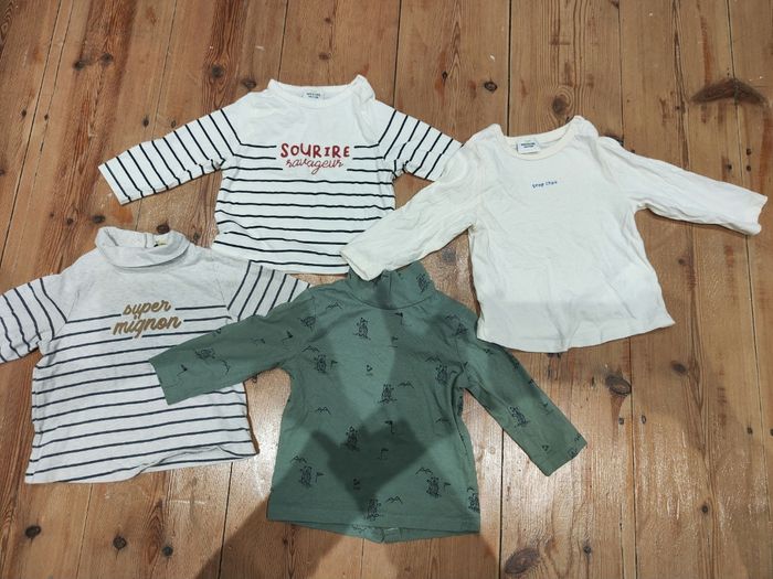 Lot 4 Tee shirt taille 9 mois.
