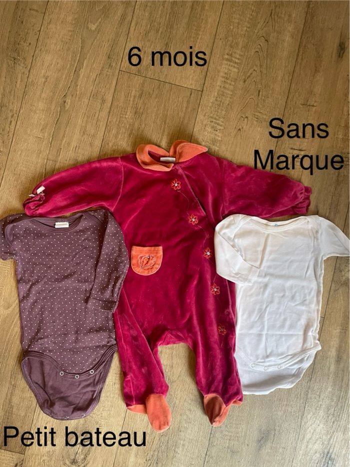 Vêtements en 6 mois - photo numéro 2