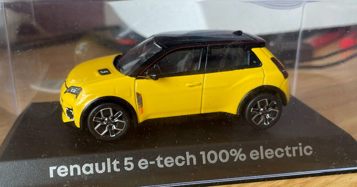 Maquette R5
