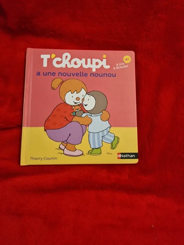 Livre 46 t'choupi a une nouvelle nounou