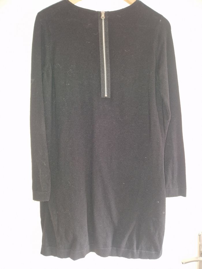 Robe pull mango taille S TBE - photo numéro 2