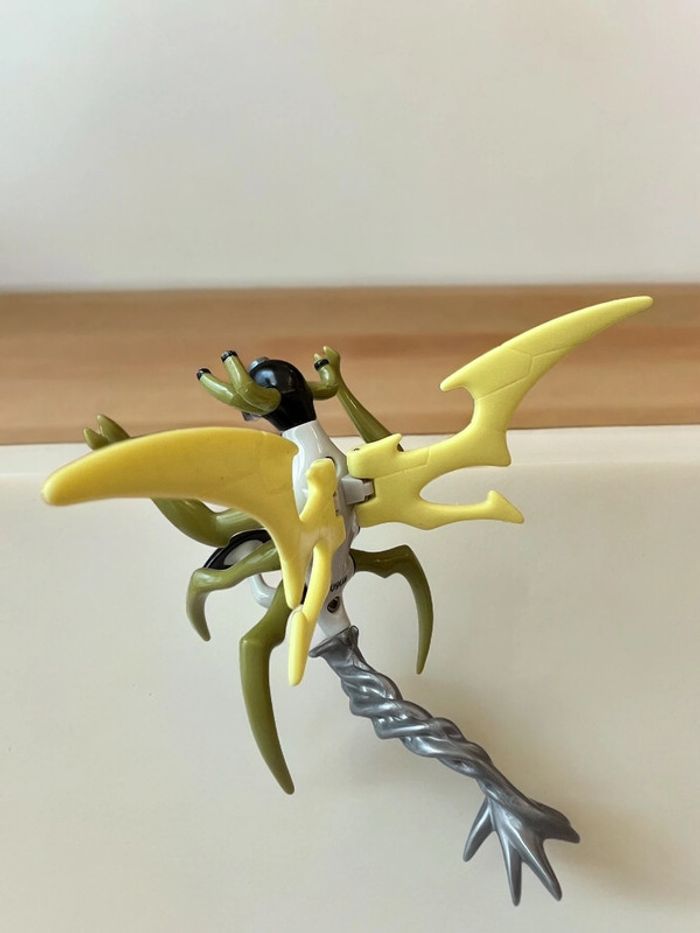 2006 Bandai Rare figurine articulée Ben 10 Stinkfly Stink Fly 10cm - photo numéro 4