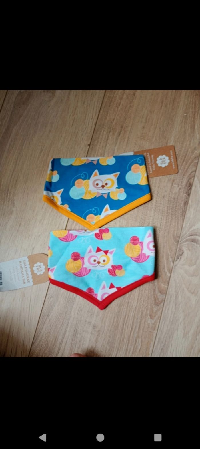 Bavoir bandana neuf