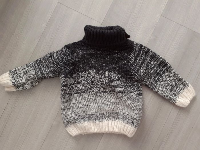 Pull kiabi 24 mois - photo numéro 3