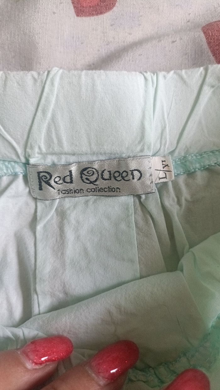 T-shirt femme red queen - photo numéro 3