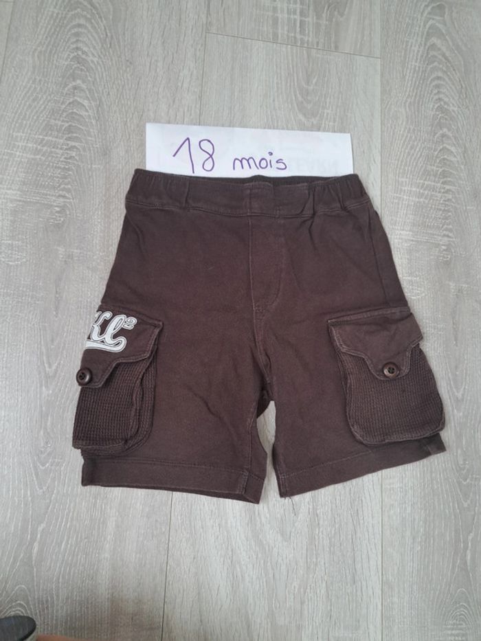 Short 18 mois