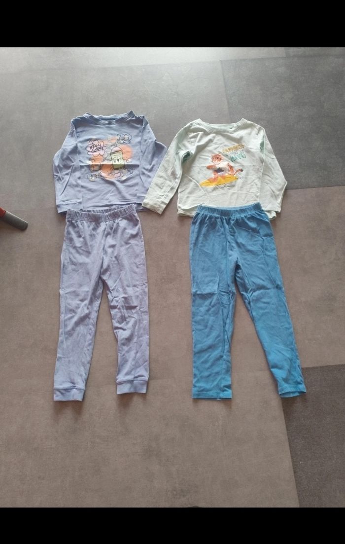 Lot pyjamas 6 ans Tissaia et In extenso, Parfait état