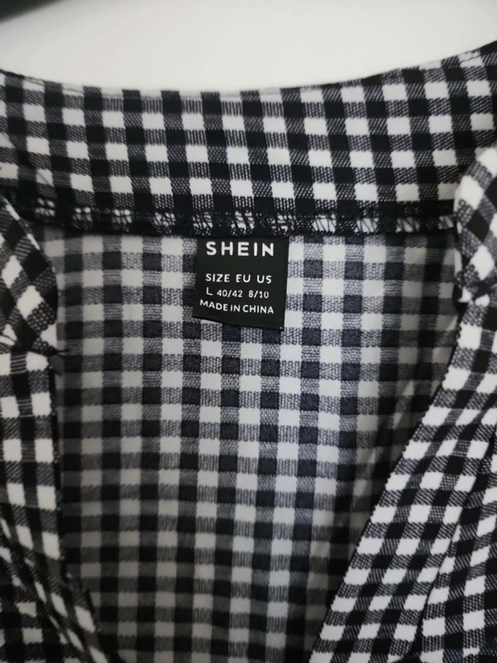 Blouse noir et blanche - photo numéro 2