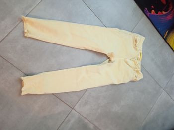 pantalon skinny neuf jaune pale vs miss