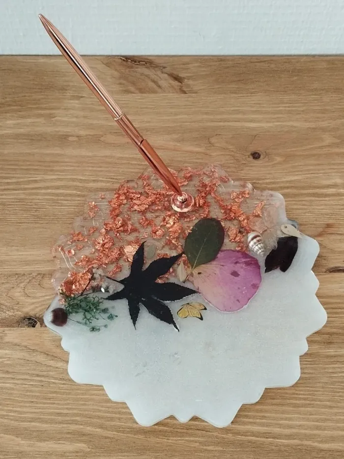 idée cadeau grand porte-stylo en résine coquillages et fleurs séchées abr018 - photo numéro 2