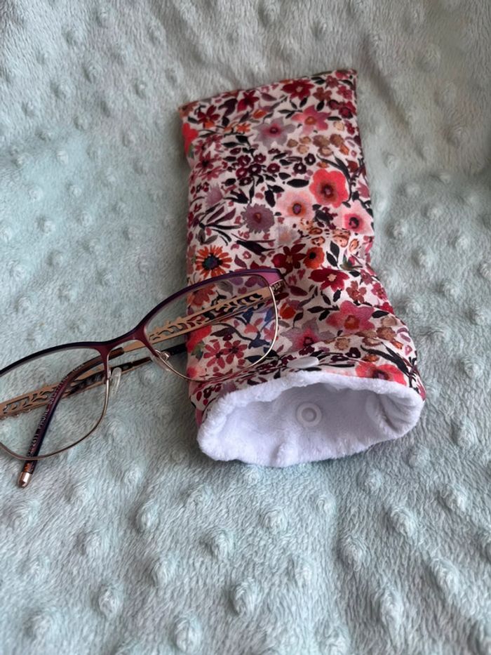 Étui à lunettes neuf - photo numéro 2