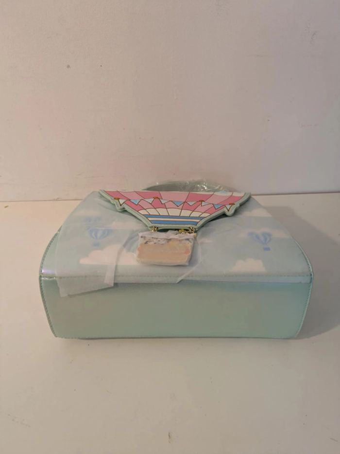 Sac à banduliere Loungefly Mickey "hot air balloon" - photo numéro 5