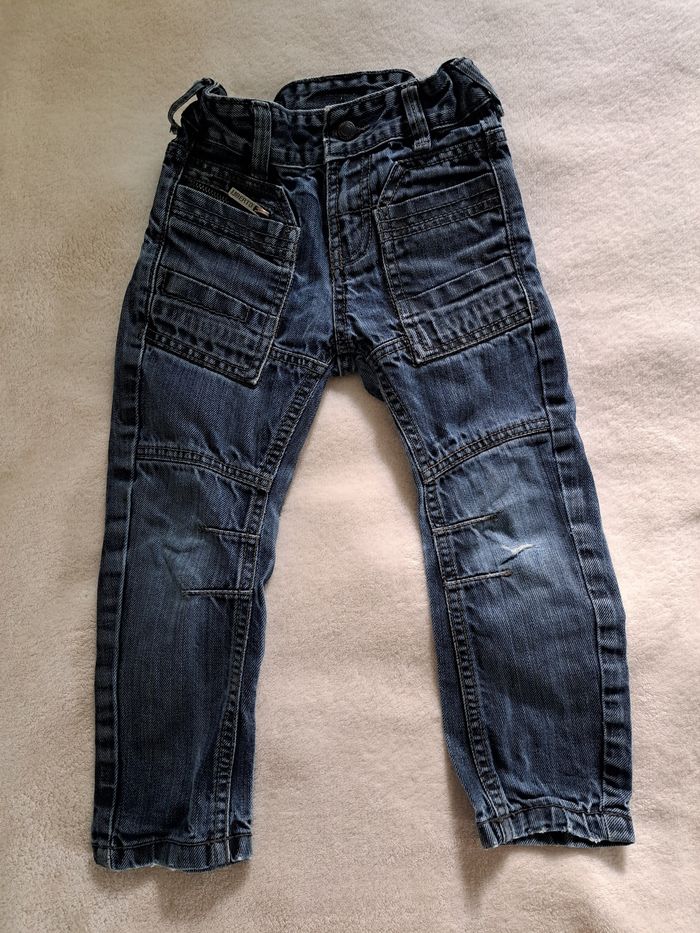 Jeans taille 4 ans