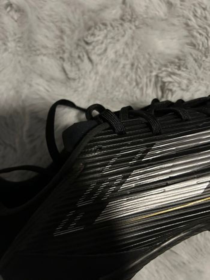 Chaussure Adidas F50 de football intérieur - photo numéro 3