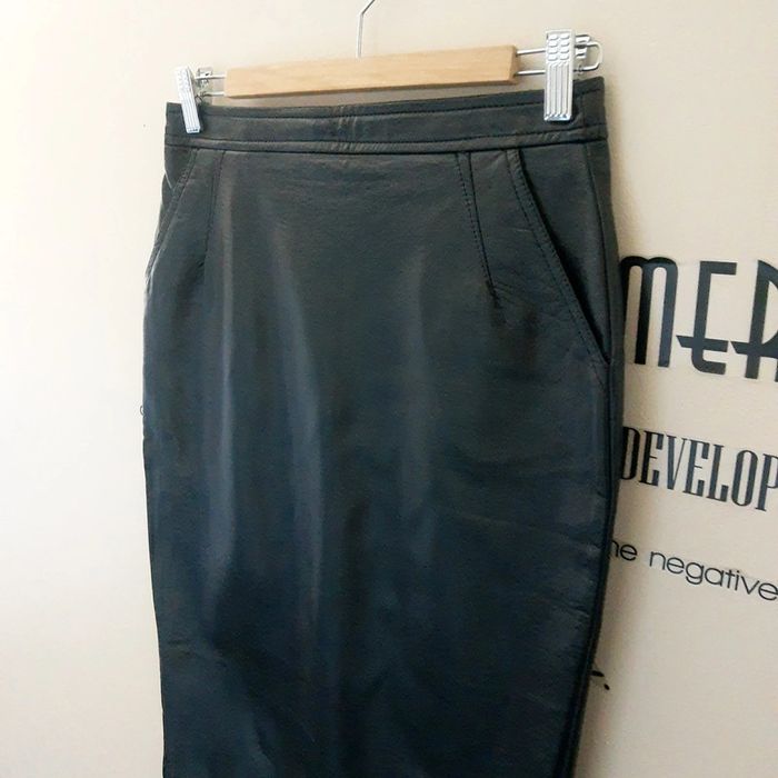 Jupe crayon mi longue cuir synthétique noir taille 38 - photo numéro 11
