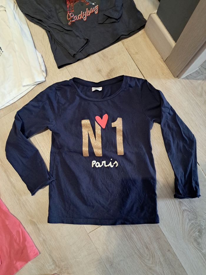 Lot de t-shirts manches longues fille 6ans neufs - photo numéro 2