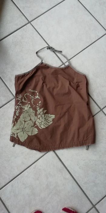 Petit haut à nouer idéal été