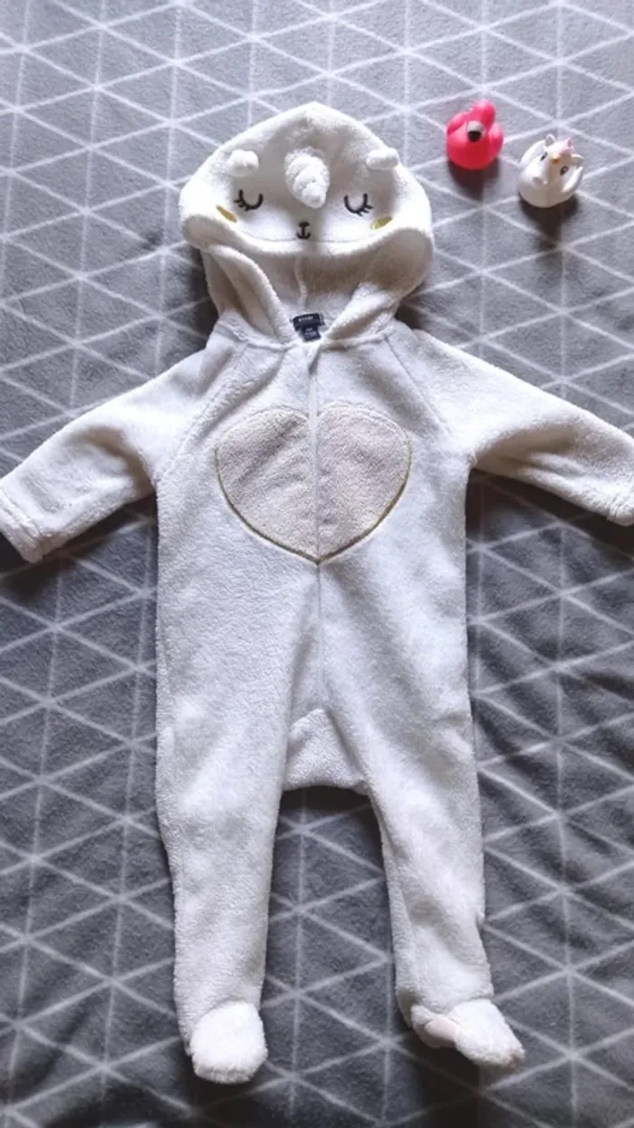 🦄 Lot 5 pyjamas hiver, 6 mois - photo numéro 6