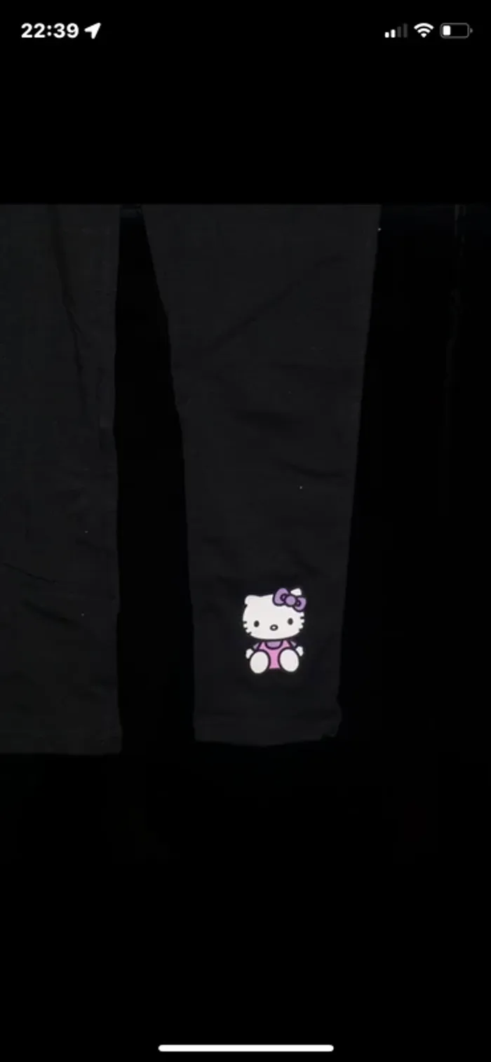 tee-shirt  tunique + leggins caleçon HELLO kitty taille 5 / 6 ans 116 cm • Neuf avec étiquette - photo numéro 3