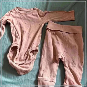Ensemble  body  pantalon  h&m  3mois  neuf