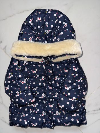 Doudoune Petit Bateau – 12 mois – motif fleuri bleu marine
