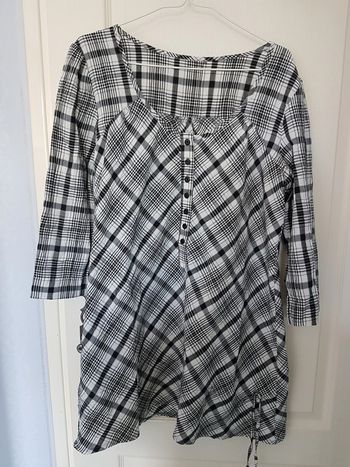 Tunique longue noire blanche Plus