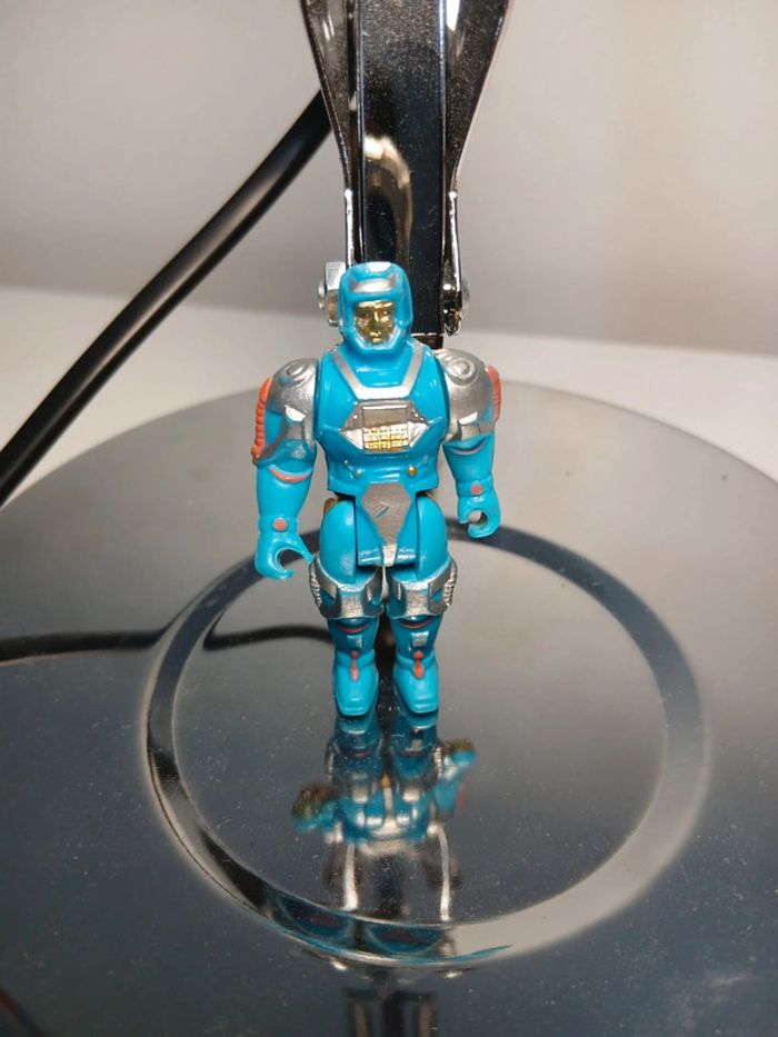 Figurine computer force warrior ROMM