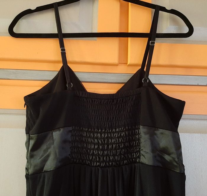 Robe noire 40 - photo numéro 4