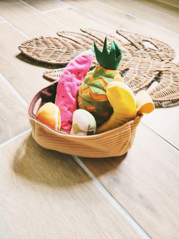 🍏Dinette panier/corbeille marron avec fruits en tissu- peluche