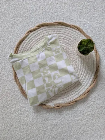 💚 T-shirt à carreaux Zara – 10 ans