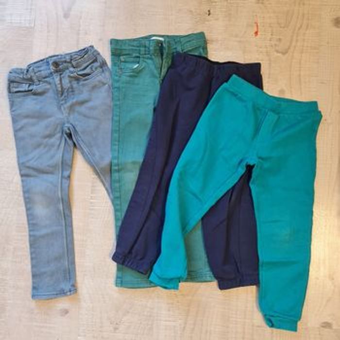 Lot vêtements 6ans - photo numéro 4