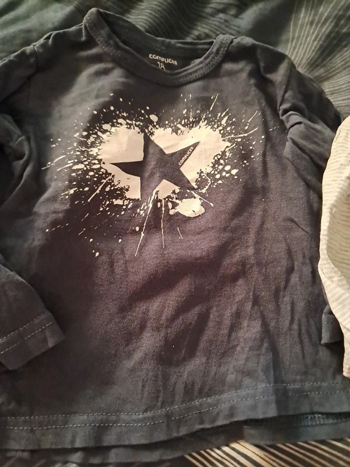2 T-shirt - photo numéro 2