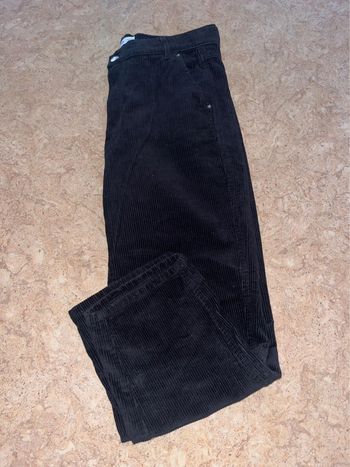 Très beau pantalon effet daim  pour femme