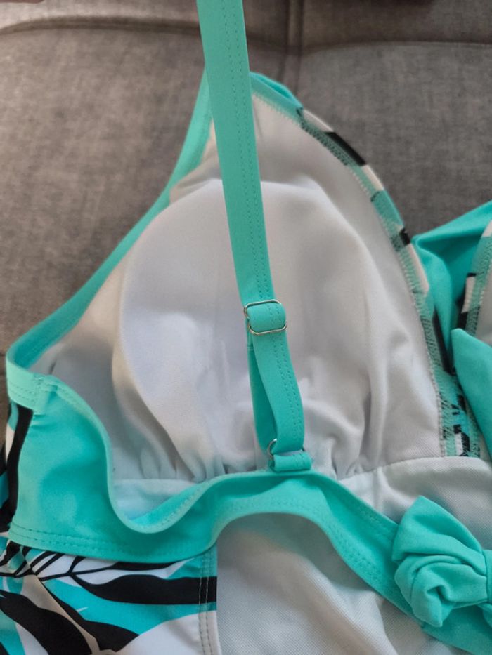 Maillot de bain - photo numéro 3