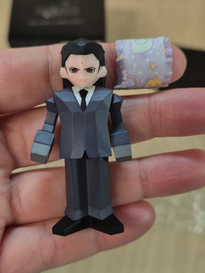 Figurine polygones Final Fantasy VII : Tseng - photo numéro 3